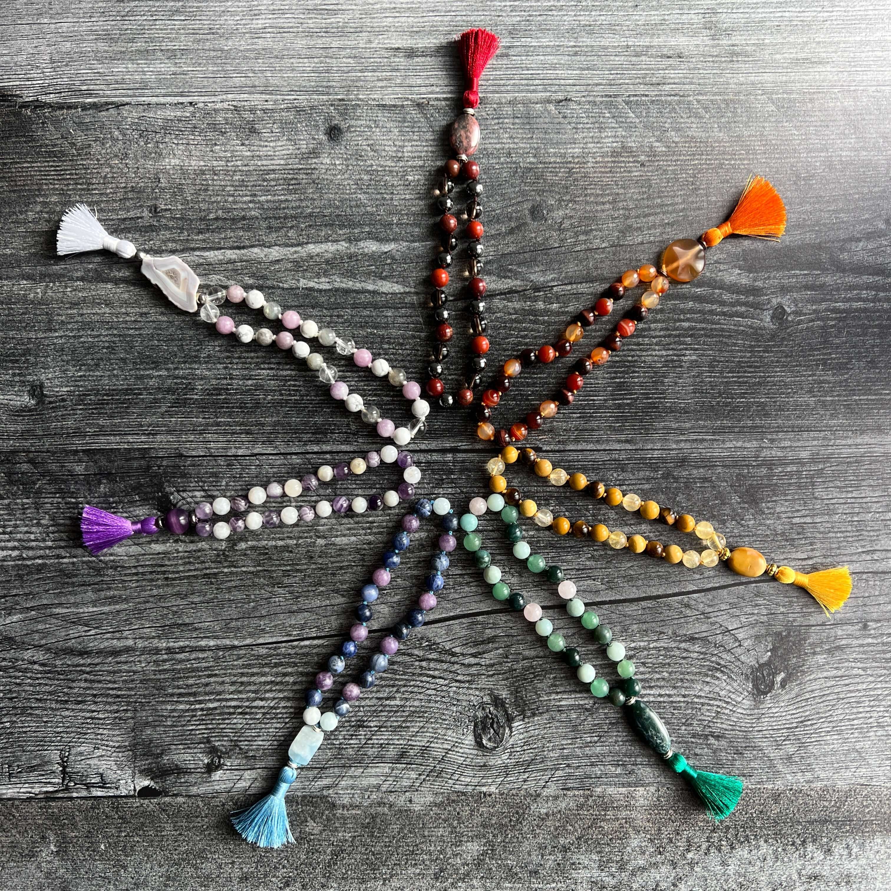 Heart Chakra Meditation Mala – 27 Beads of Rose Quartz & Moss Agate
